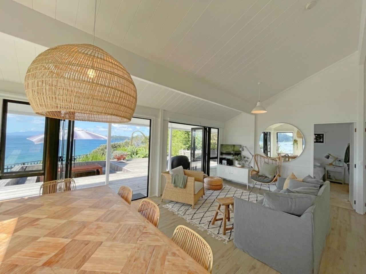 Seaview Estate - Stay Waiheke Onetangi Bagian luar foto